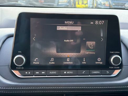 Used 2021 Nissan Rogue SL FWD image 27