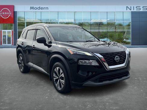 Certified 2023 Nissan Rogue SV w/ SV Premium Package image 3