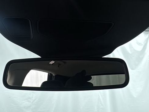 Used 2020 Ford Escape Titanium image 33