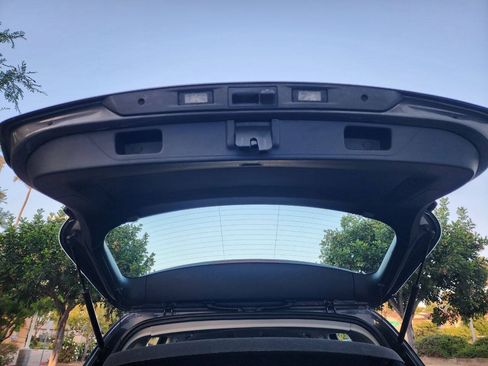 Used 2015 Volkswagen Tiguan S FWD image 40
