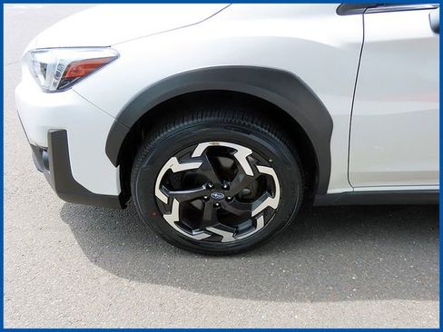 Used 2022 Subaru Crosstrek 2.5i Limited w/ Moonroof Package 2 AWD/4WD image 4