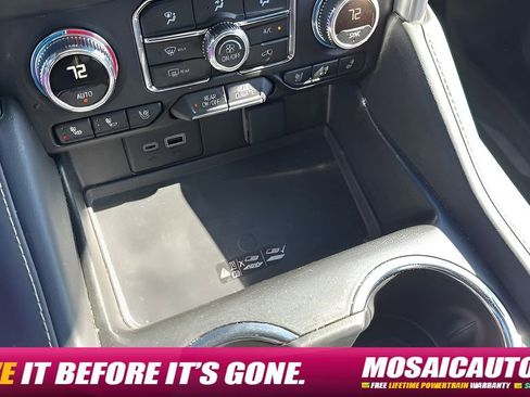 Used 2024 GMC Yukon SLT AWD/4WD image 33