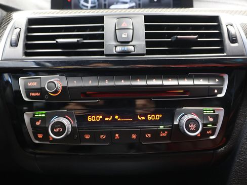 Used 2018 BMW M3 Sedan image 56