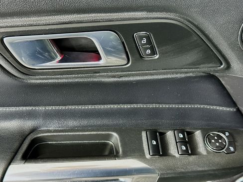 Used 2023 Ford Mustang Premium image 23