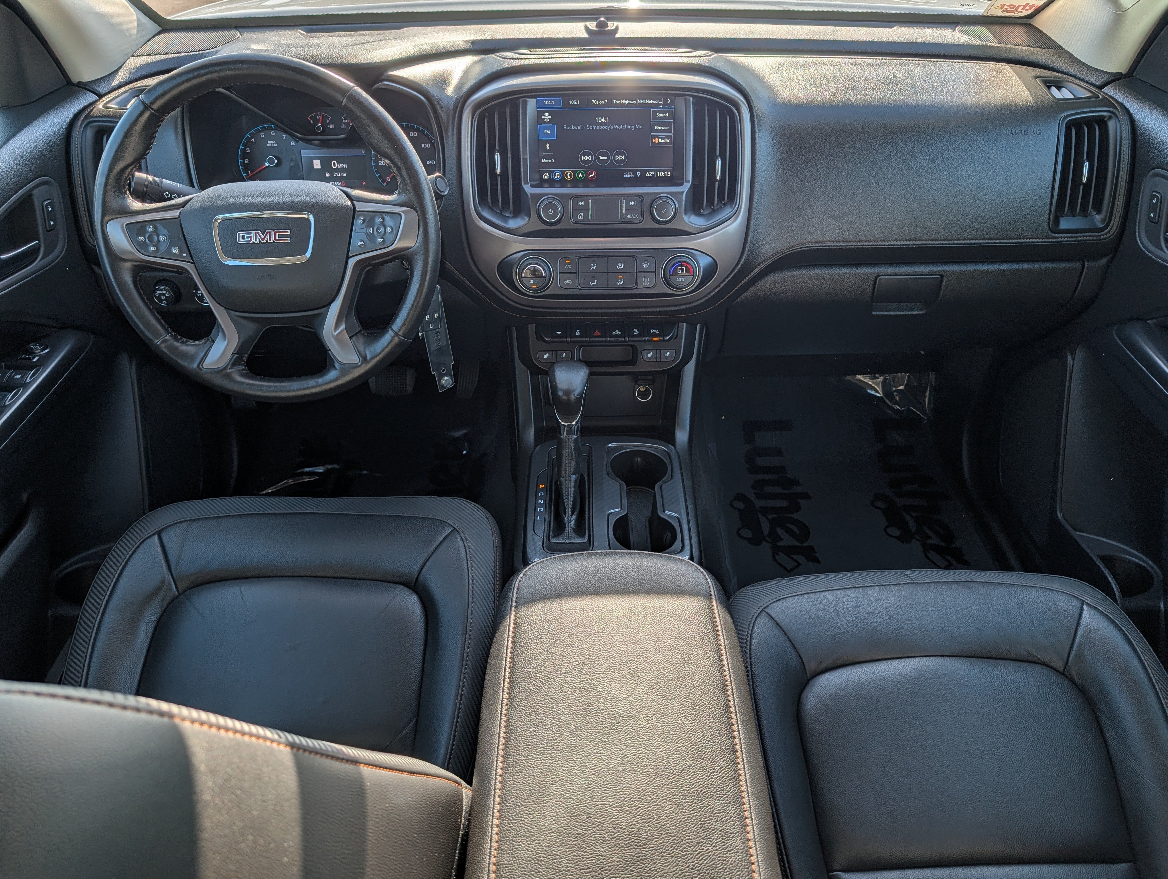 Used 2022 GMC Canyon AT4 w/ Trailering Package AWD/4WD image 10