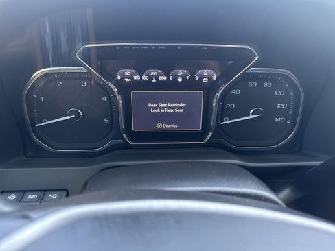 Used 2023 GMC Sierra 2500 Denali w/ Denali Black Diamond Edition image 18