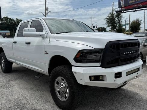 Used 2017 RAM 2500 Tradesman w/ Chrome Appearance Group AWD/4WD image 2