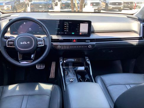 Used 2024 Kia Sorento SX FWD image 16
