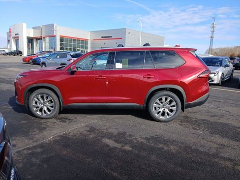 New 2026 Toyota Grand Highlander Limited image 4