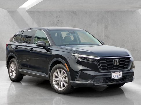 Used 2024 Honda CR-V EX image 2