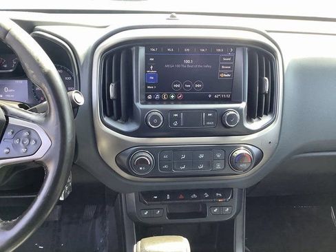 Used 2019 Chevrolet Colorado Z71 image 17