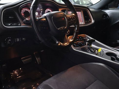 Used 2020 Dodge Challenger R/T Scat Pack w/ T/A Package RWD image 17