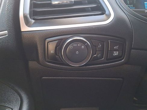 Used 2024 Ford Edge SEL w/ Convenience Package image 27