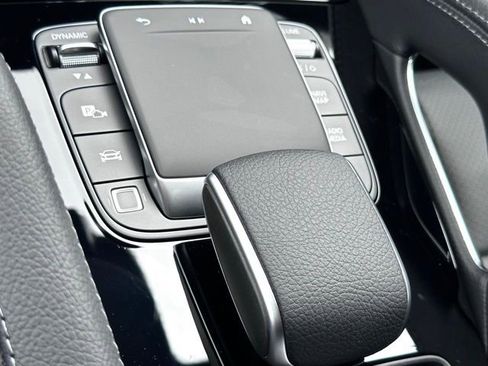 Certified 2025 Mercedes-Benz GLE 350 4MATIC image 23