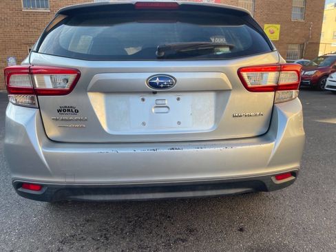 Used 2018 Subaru Impreza 2.0i AWD/4WD image 9