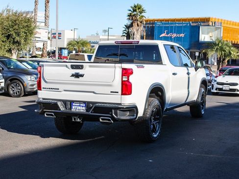 Used 2022 Chevrolet Silverado 1500 LT Trail Boss w/ Convenience Package II image 9