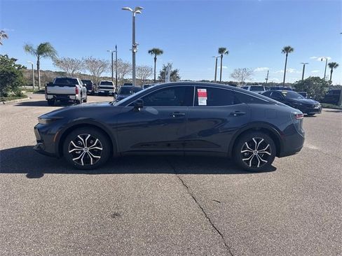 New 2026 Toyota Crown XLE image 7