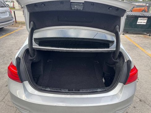 Used 2016 BMW 320i Sedan RWD image 16