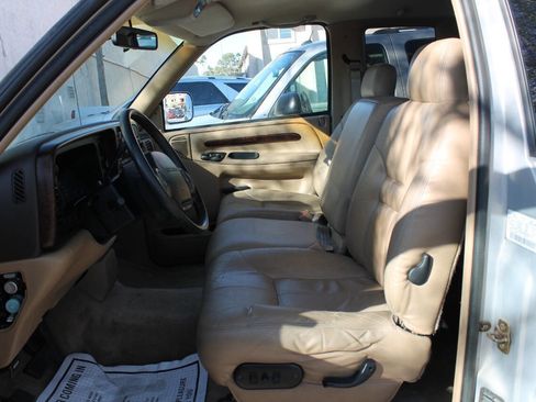 Used 1997 Dodge Ram 2500 Truck 2WD Club Cab image 13