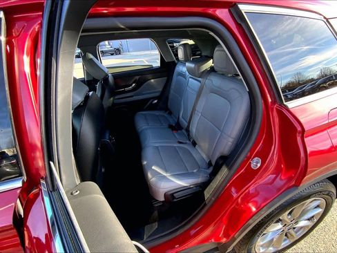 Used 2021 Lincoln Corsair AWD w/ Premium Package image 20