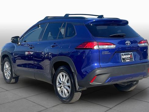 Used 2025 Toyota Corolla Cross LE FWD image 12