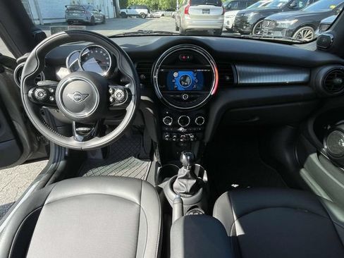 Used 2019 MINI Cooper 2-Door Hardtop w/ Storage Package FWD image 19