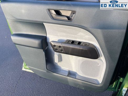 New 2025 Ford Maverick XLT w/ XLT Luxury Package image 18