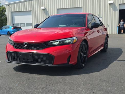 Used 2025 Honda Civic Sport image 3