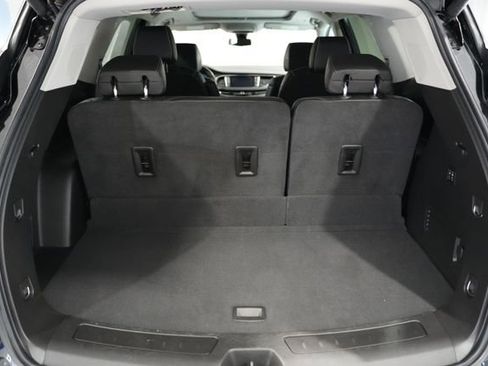 Used 2021 Buick Enclave Avenir w/ Avenir Technology Package image 10