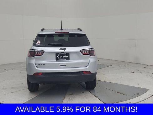 New 2026 Jeep Compass Latitude image 11