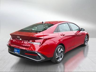Certified 2025 Hyundai Elantra SEL