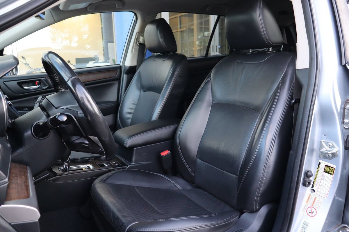 Used 2019 Subaru Outback 2.5i Limited AWD/4WD image 10
