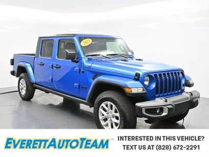 Used 2023 Jeep Gladiator Sport