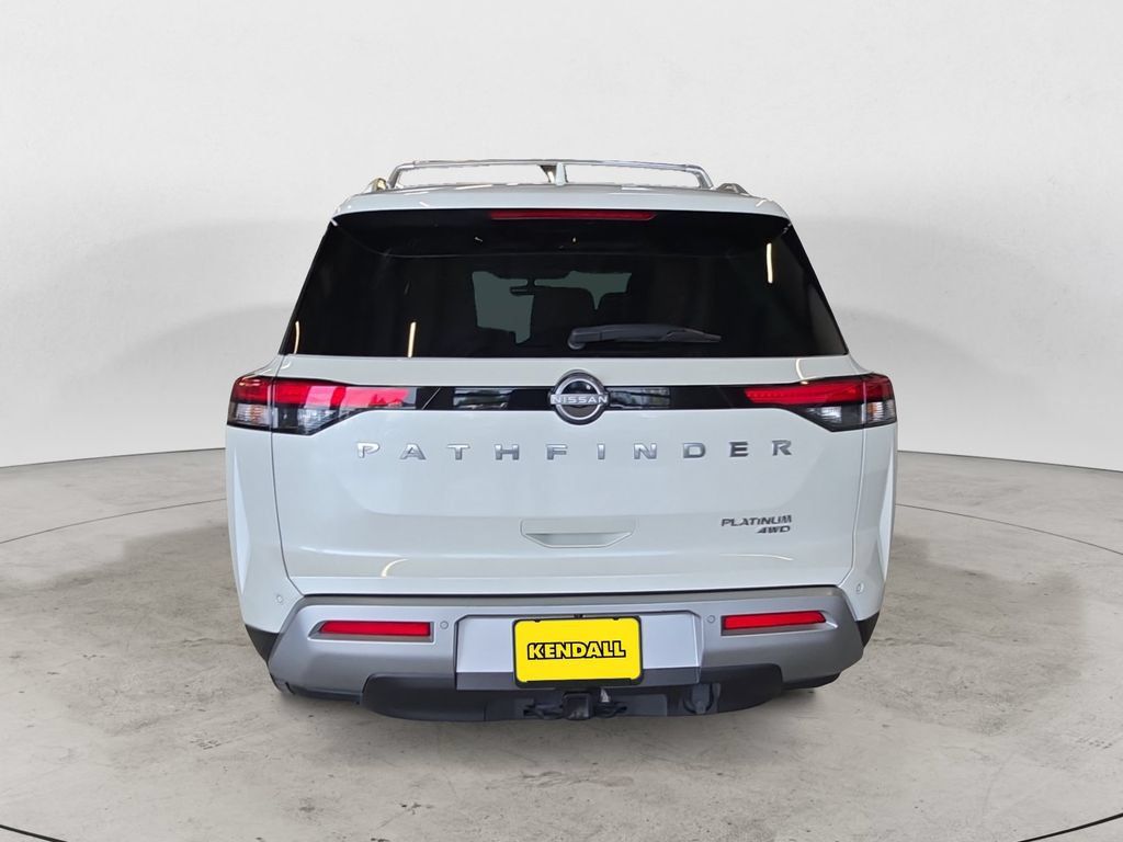 Used 2023 Nissan Pathfinder Platinum AWD/4WD image 6