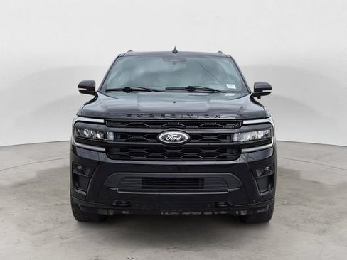 Certified 2023 Ford Expedition Max Limited AWD/4WD image 2