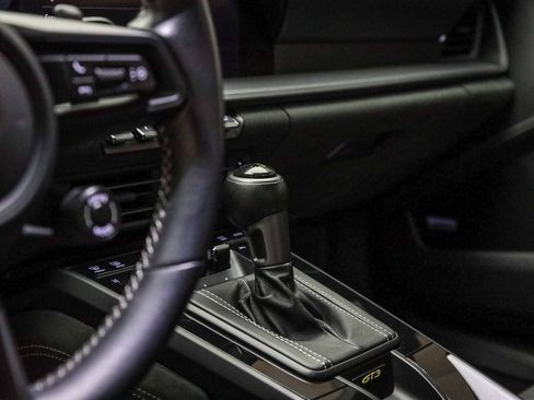 Used 2024 Porsche 911 GT3 image 21