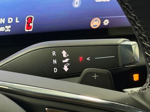 Used 2026 Buick Enclave Avenir w/ Super Cruise Package image 46