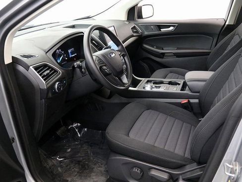 New 2024 Ford Edge SE image 11