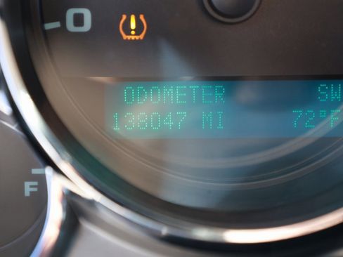 Used 2011 GMC Sierra 1500 SLE image 14