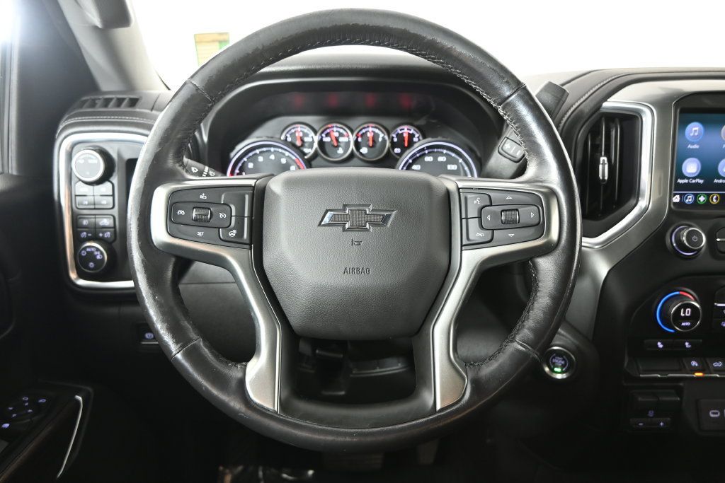 Used 2020 Chevrolet Silverado 1500 RST AWD/4WD image 34