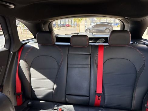 Used 2022 Mercedes-Benz GLC 43 AMG 4MATIC image 11