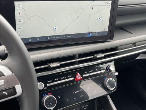 New 2025 Hyundai Santa Cruz XRT image 13