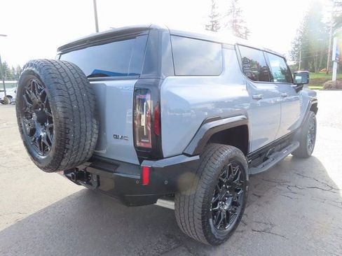Used 2024 GMC Hummer EV 2X image 8