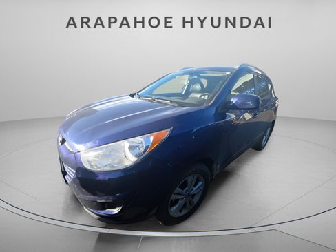 Used 2011 Hyundai Tucson GLS image 2