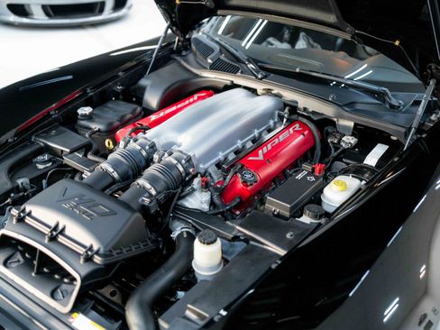 Used 2010 Dodge Viper ACR image 85