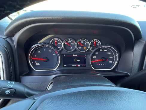 Used 2023 Chevrolet Silverado 2500 LT AWD/4WD image 21