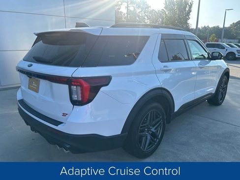 Used 2025 Ford Explorer ST w/ Sun And Sound Package RWD image 7