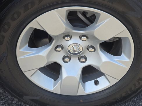 Used 2025 RAM 1500 Big Horn AWD/4WD image 3