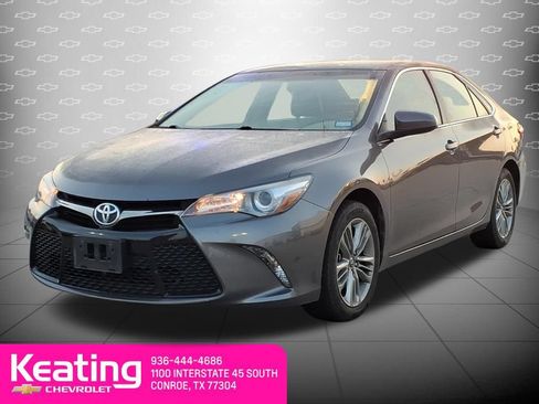 Used 2017 Toyota Camry SE FWD image 8