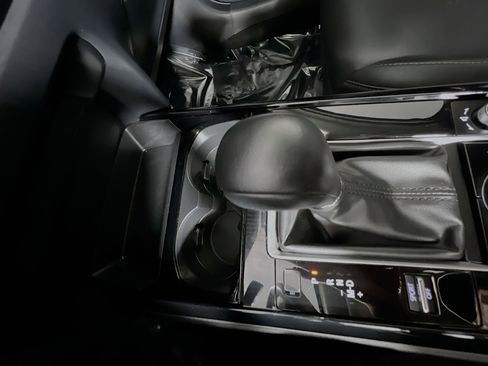 Used 2025 MAZDA CX-30 AWD 2.5 S w/ Select Sport Pkg image 24